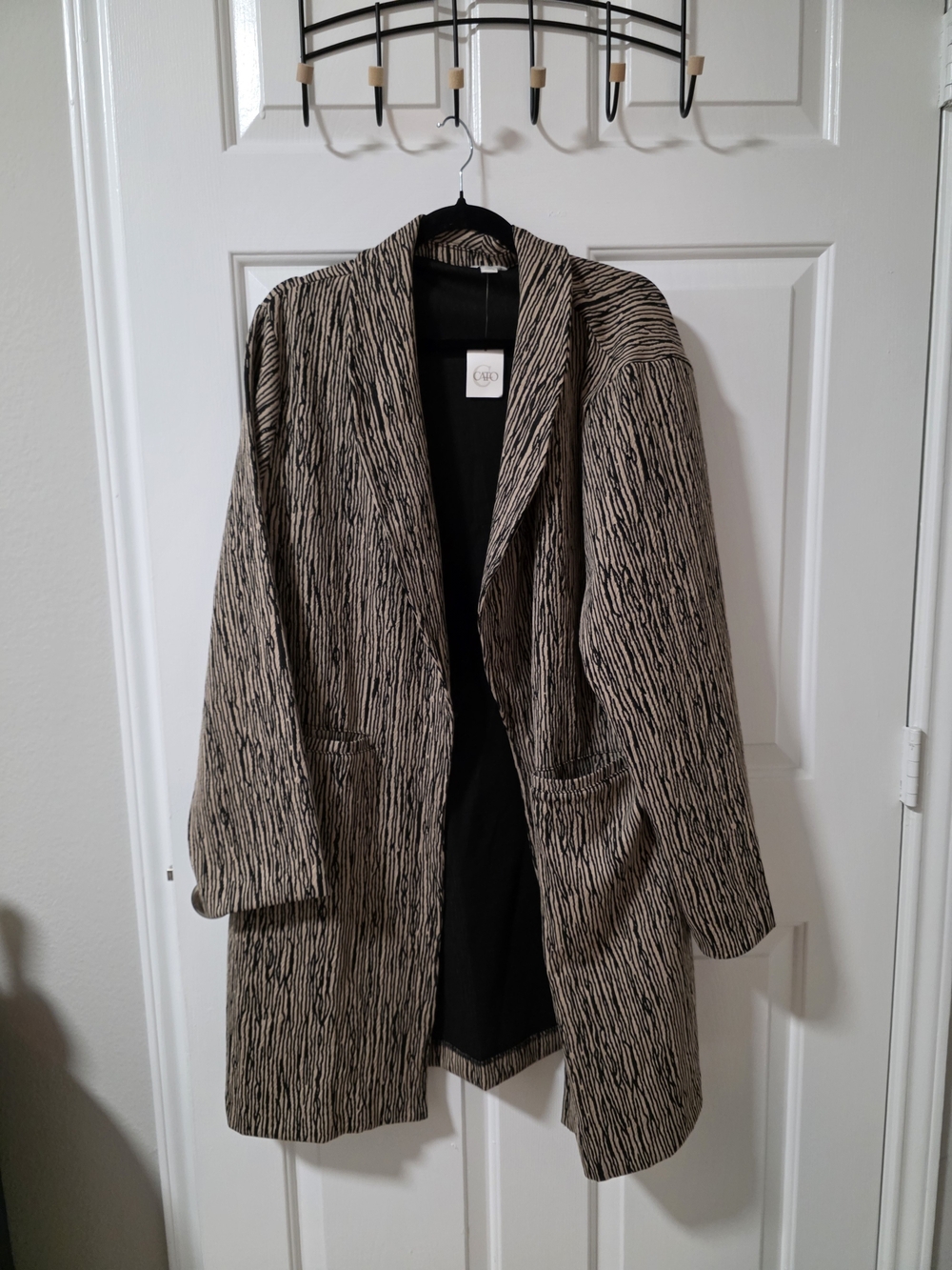 Cato Textured Black & Cream Open-Front Women's Coat